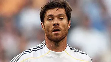 Xabi Alonso a fost operat cu succes la piciorul drept