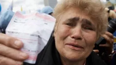 Vârsta de pensionare a femeilor va fi egalizată cu cea a bărbaților începând cu 2015