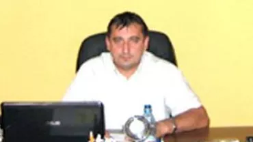 Primar din județul Arad, demis pentru că nu s-a prezentat la muncă de la învestire