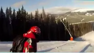 Lanț uman pentru a atrage atenția Guvernului asupra Domeniului Schiabil Transalpina (VIDEO)