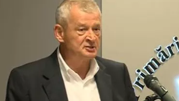 Oprescu: De săptămâna viitoare, 18 maşini cu câte 4 hingheri vor aduna câinii din Capitală