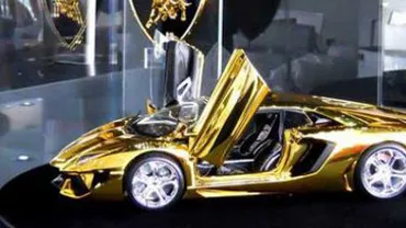 Cel mai scump Lamborghini din lume a fost expus pentru vânzare în Dubai: Este fabricat din aur, platină și diamante