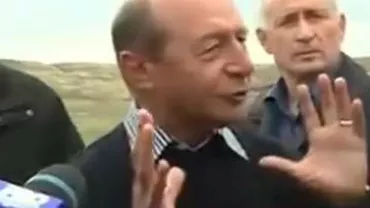 Traian Băsescu: L-am felicitat pe Ponta de ziua lui, i-am trimis o felicitare şi nişte crini (VIDEO)