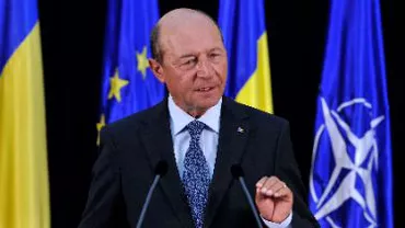 Președintele Traian Băsescu a felicitat-o pe Angela Merkel pentru câștigarea alegerilor