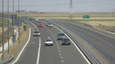 Șofer rămas fără permis de conducere după ce a fost prins pe Autostrada Soarelui conducând cu 236 de kilometri pe oră