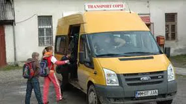 Guvernul va cumpăra 600 de microbuze școlare, însă pentru primării care nu pot angaja șoferi