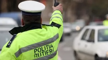 Polițiștii rutieri au reținut în trei zile aproape 1.000 de permise auto