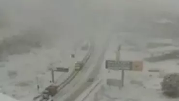 Mai multe drumuri naționale au fost închise din cauza zăpezii