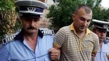 Fiii primarului din Deta, condamnaţi la trei ani de închisoare cu executare după scandalul din 2011