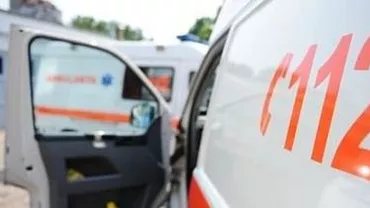 O elevă de 18 ani a intrat în comă după ce a suferit un atac cerebral