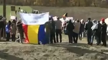 Protest de amploare la Pungești: Câmpul din Vaslui, transformat în câmp de rezistență față de expoatarea gazelor de șist (VIDEO)