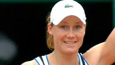 Samantha Stosur a învins-o pe Elena Vesnina la turneul de la Sofia