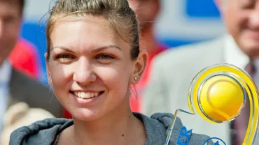 Simona Halep a câştigat turneul de la Sofia, al şaselea din acest an. Tenismena urcă pe locul 11 WTA (VIDEO)