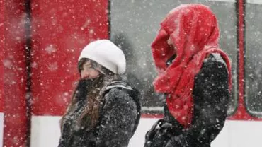 ANM: Informare meteo de ploi și ninsori în sud-vestul, centrul și nordul țării, cât și în zonele montane