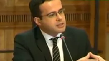 Dan Voiculescu își folosește armata de vedete din trustul Intact pentru interesele proprii