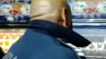 Polițist din Craiova, filmat în uniformă la păcănele: IPJ Dolj a deschis o anchetă (VIDEO)