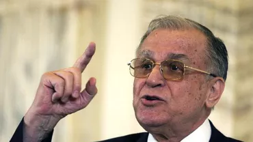Ion Iliescu, despre faptul că Băsescu ar vota cu Antonescu: „Când te laudă duşmanul, ia aminte”