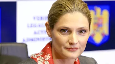 Ramona Mănescu: Am cerut CA-ului Tarom să renunţe la bonusuri şi bilete preferenţiale