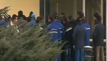 Zece angajați de la Combinatul Oltchim au intrat în greva foamei