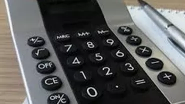 INS: Câştigul salarial a crescut în octombrie cu 0,4%, la 1.615 lei