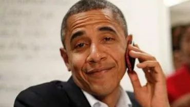 Obama are interdicție la iPhone: Președintele american are un telefon special din motive de securitate