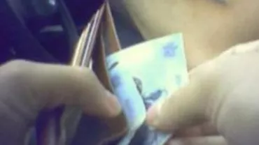 Contanța: Doi polițiști au fost reținuți după ce au fost prinși luând mită de la un șofer