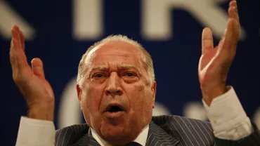 Voiculescu susține că Băsescu s-a înţeles cu Antonescu să îl bage la închisoare