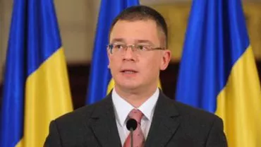 Mihai Răzvan Ungureanu, candidatul Forței Civice la alegerile prezidențiale