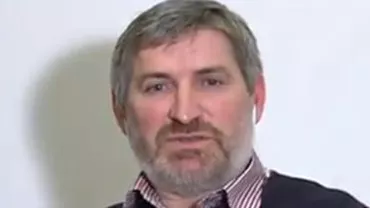 Protestatar bătut de jandarmi în Piața Universității: Mi-au spart capul, mi-au rupt două degete. Am fost lăsați să trecem în gura leului