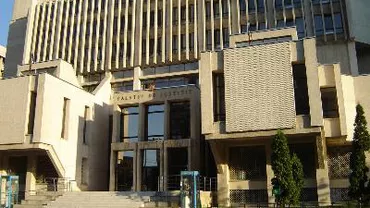 Bătrână judecată pentru o crimă pe care ar fi comis-o în urmă cu 16 ani, achitată de Curtea de Apel Iaşi