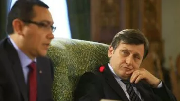 Întâlnire între Victor Ponta, Crin Antonescu și mai mulți liberali, la sediul PNL: Ședința s-a încheiat după mai puțin de jumătate de oră