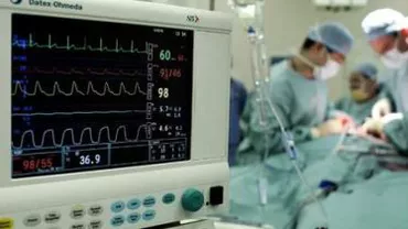 Chirurg britanic, suspectat că își ”grava” inițialele pe ficatul pacienților