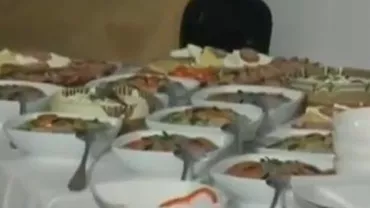 Crăciun cu tradiții în Bucovina: Meniuri delicioase în pensiunile din nordul țării (VIDEO)