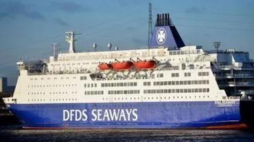 Șase persoane au fost rănite într-un incendiu izbucnit la bordul unui feribot, în Marea Nordului