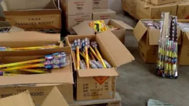 Peste 36 de tone de articole pirotehnice, confiscate de Poliție în perioda sărbătorilor de iarnă