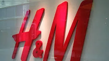 Retailerul H&M ar putea fi dat în judecată pentru o colecţie de tricouri cu mesaj considerat a fi satanist