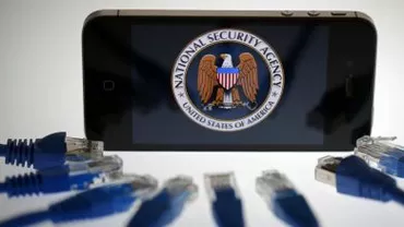 Apple asigură că nu a lucrat ”niciodată” cu NSA
