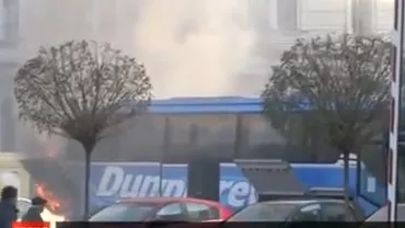 Timişoara: Un autocar cu 13 pasageri sârbi la bord a luat foc. Nimeni nu a fost rănit