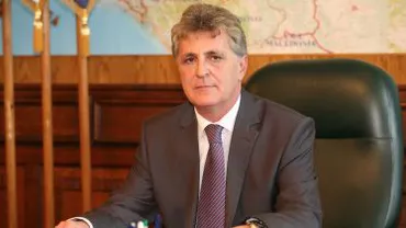 Mircea Dușa: Peste 90 de persoane vor merge în SUA și Portugalia pentru a se pregăti să opereze avioane F-16