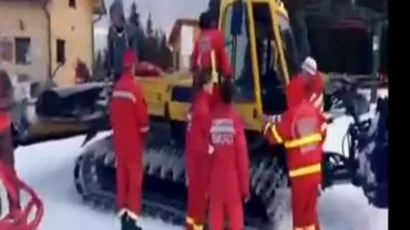 Sibiu: Doi răniți, după ce au intrat cu sania într-un stâlp pe pârtia de la Păltiniș