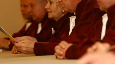CCR decide miercuri asupra sesizării privind modificările aduse de Parlament Codului Penal