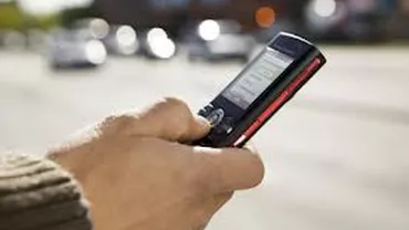 Rețea specializată în înșelăciuni prin telefon, condusă de un deținut, destructurată de polițiștii bucureșteni
