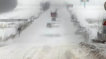 Buzău: DN 2, deschis doar pentru cazurile de urgenţă şi autoturismele blocate pe drum