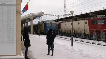 CFR: 177 de trenuri anulate şi restricţii de trafic pe opt linii