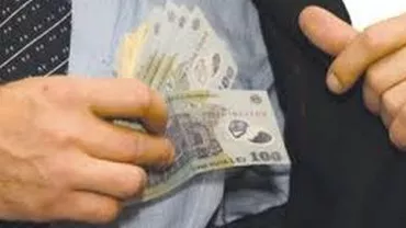 Mehedinți: Nouă persoane, judecate pentru evaziune și spălare de bani