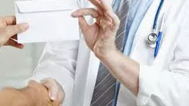 Medici de la Spitalul din Târgu Cărbunești, trimiși în judecată pentru luare de mită