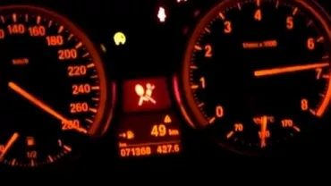 Bărbat prins de poliţişti când conducea cu 238 de kilometri la oră, pe Autostrada Transilvania