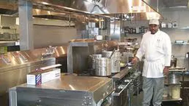 Caz șocant în Nigeria: Bucăți de carne de om, descoperite în bucătăria unui restaurant