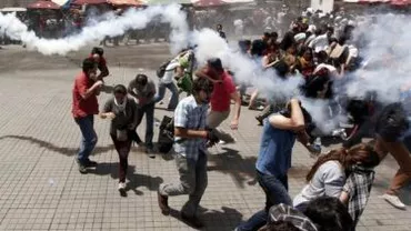 Proteste violente la Ankara: Manifestanții cer eliberarea unor militari condamnați pentru conspirație împotriva puterii