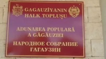 Adunarea Populară de la Comrat a aprobat rezultatele referendumurilor din Găgăuzia